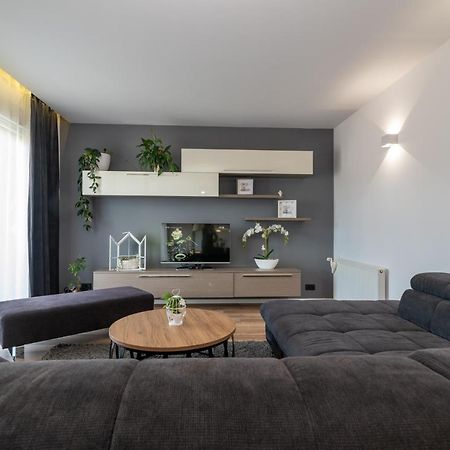 Apartman Tragos トロギール エクステリア 写真