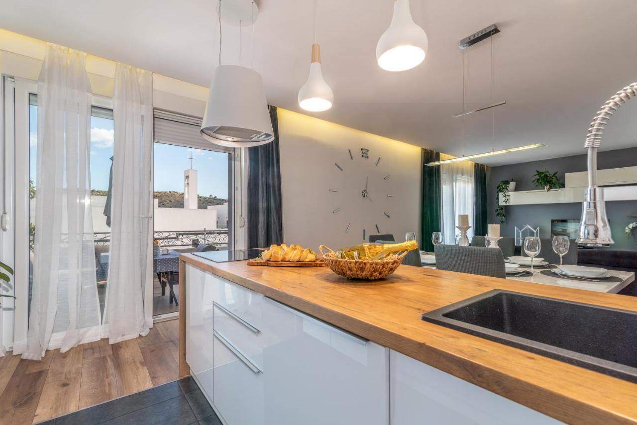 Apartman Tragos トロギール エクステリア 写真