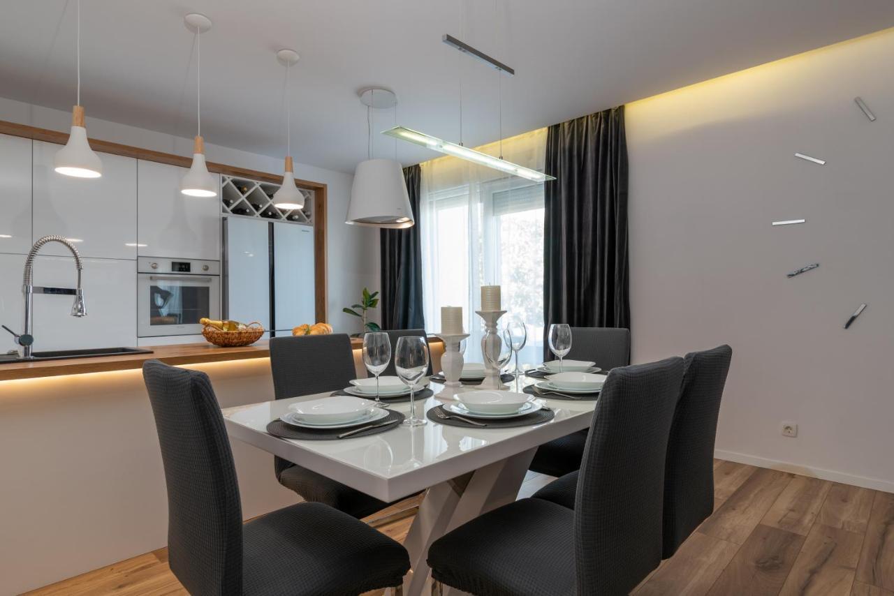 Apartman Tragos トロギール エクステリア 写真