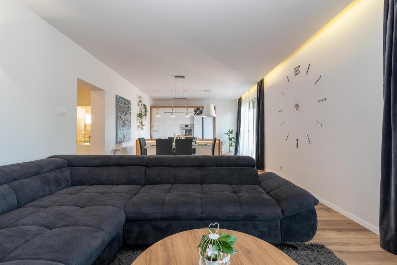 Apartman Tragos トロギール エクステリア 写真